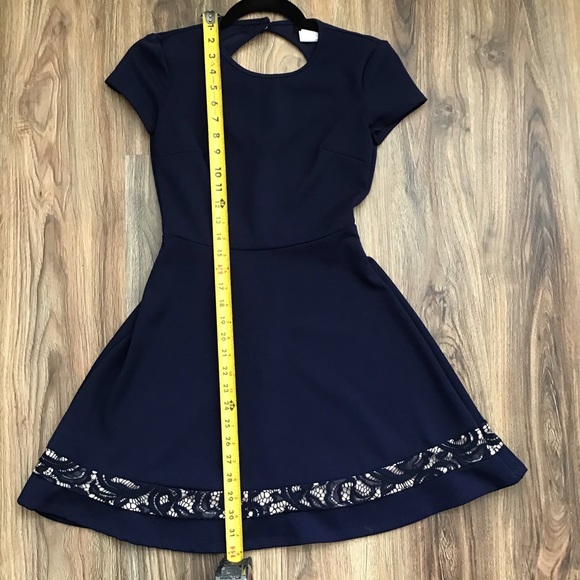 Blue dress - Picture 2 of 5